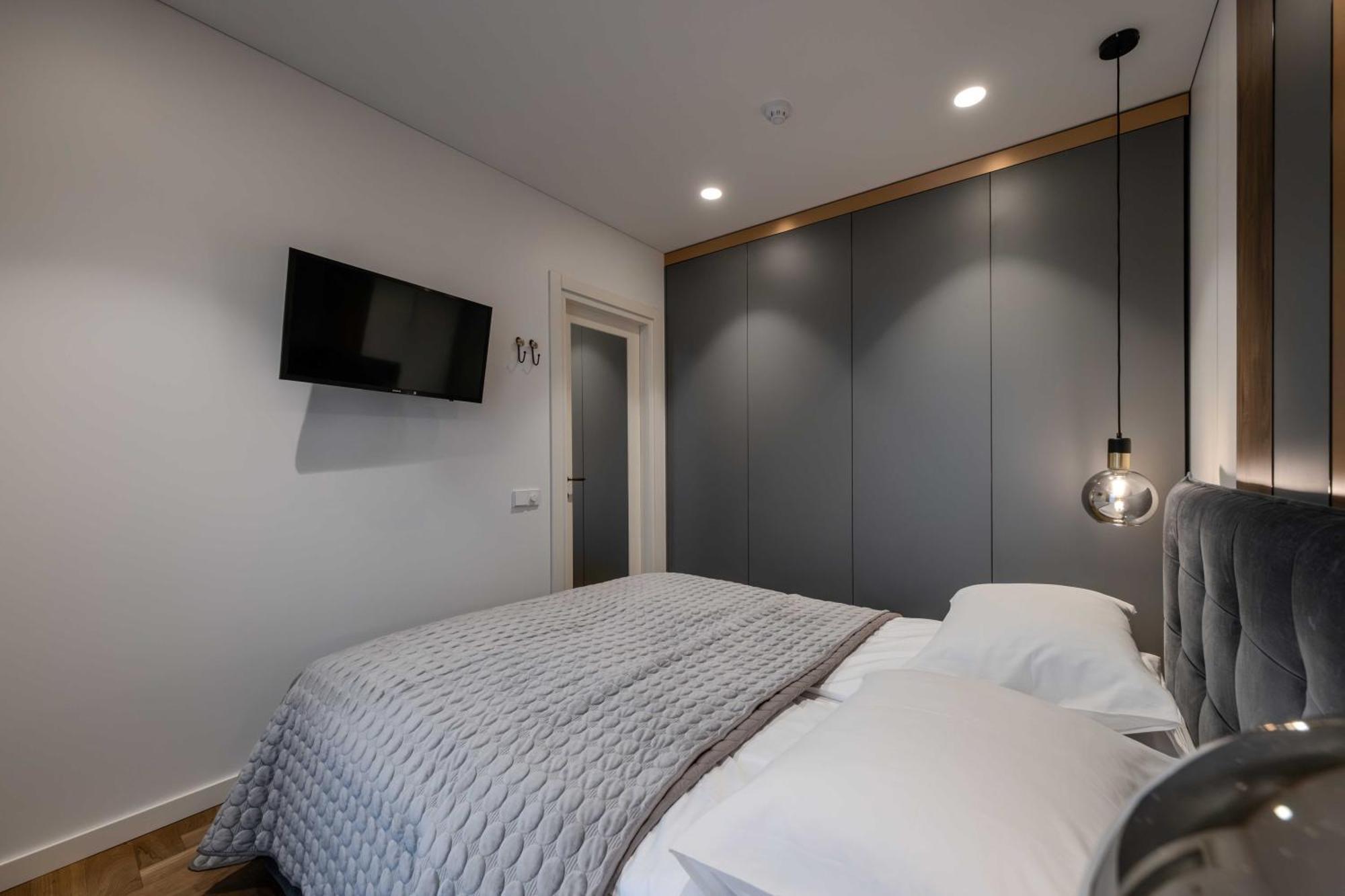 King Mindaugas Apartments Kowno Zewnętrze zdjęcie