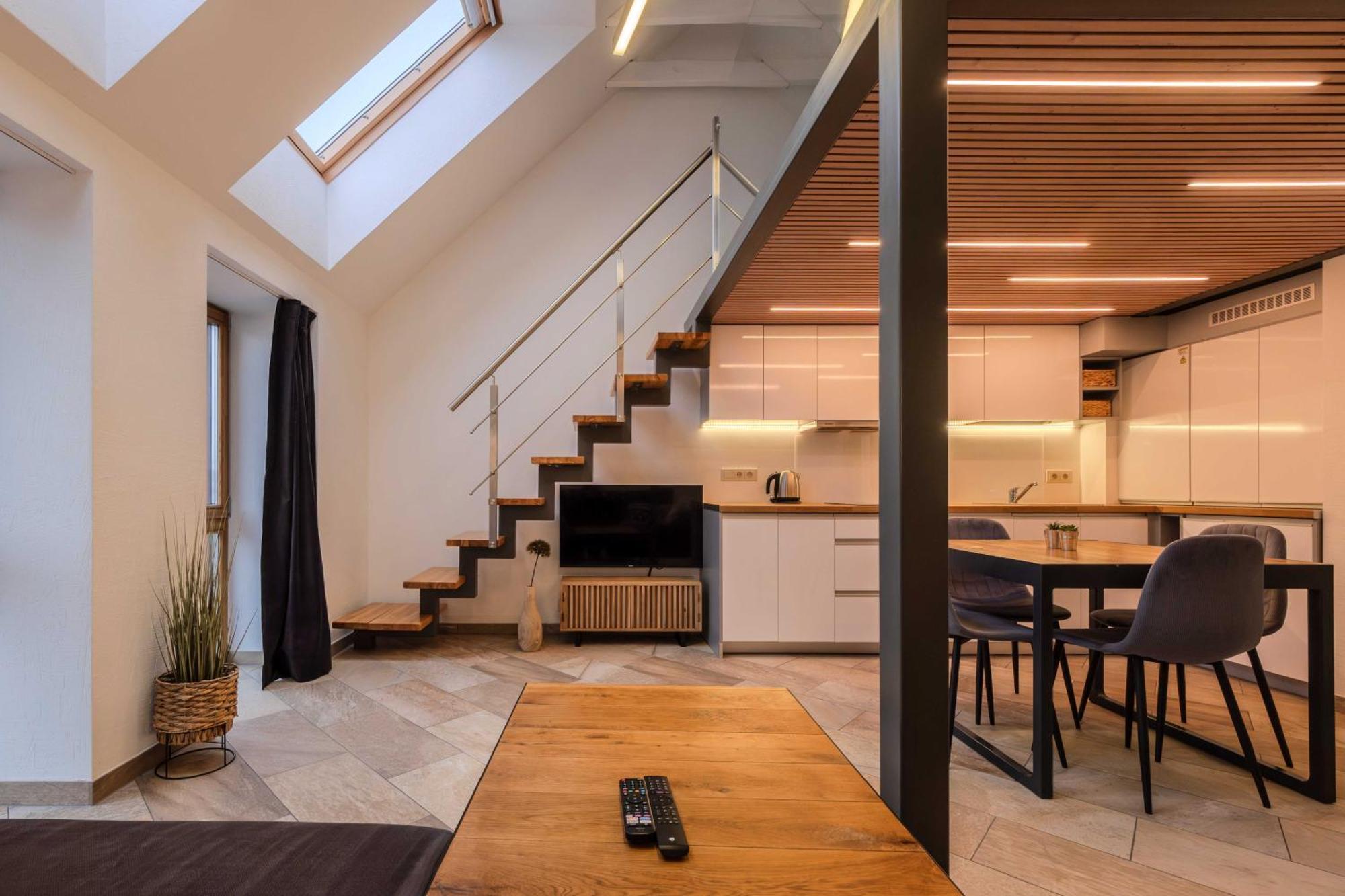 King Mindaugas Apartments Kowno Zewnętrze zdjęcie